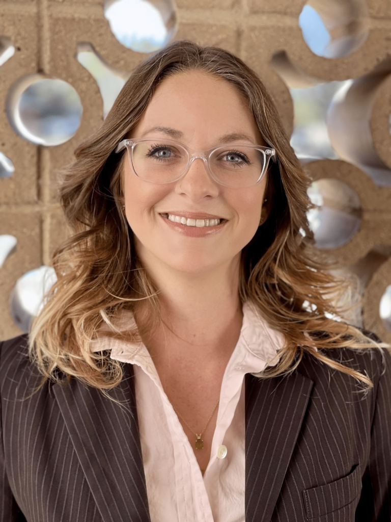 EE37BD56 7CBD 4C8B 8333 6814B71E916D 1 1